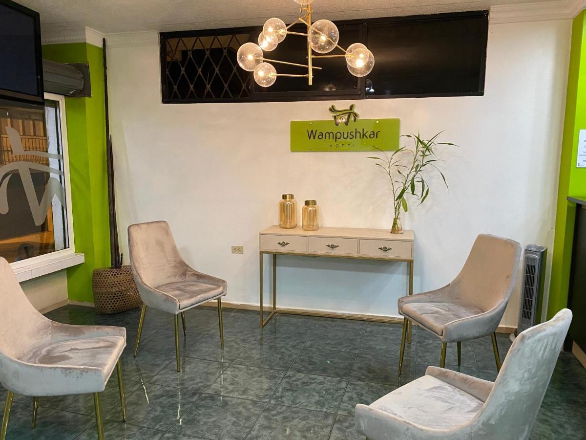 Hotel Wampushkar Zamora المظهر الخارجي الصورة
